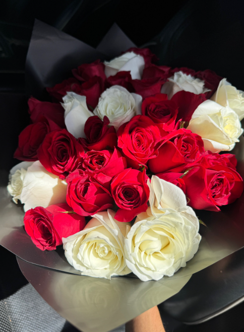 ROSAS ROJAS 🌹